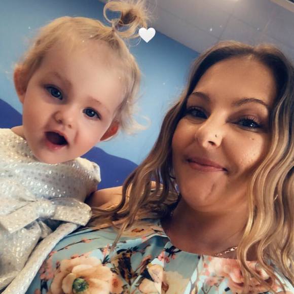 Meet your Posher, Melanie - Picture 1 of 1